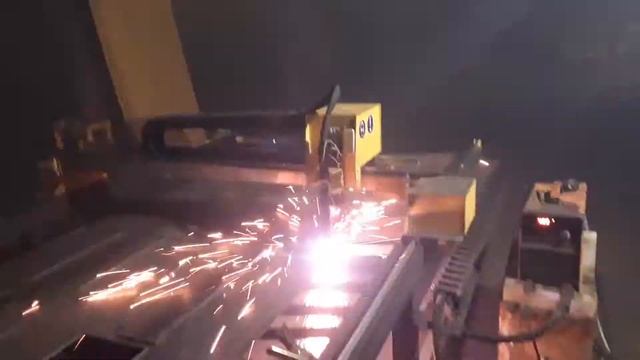 Плазморез всех решил задушить! смотреть онлайн