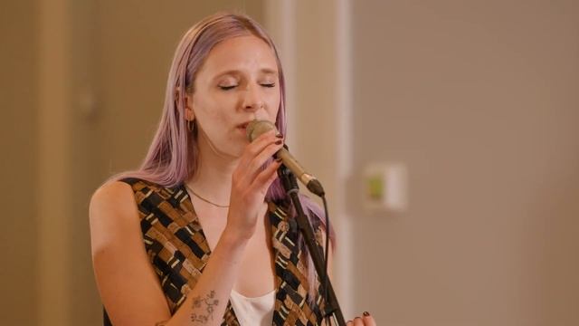 Back Porch Session: Wild Rivers смотреть онлайн