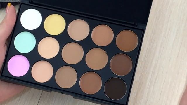 Сумка мороженое,консилеры,часики,кошка Bag Ice Cream,concealers,watch,cat