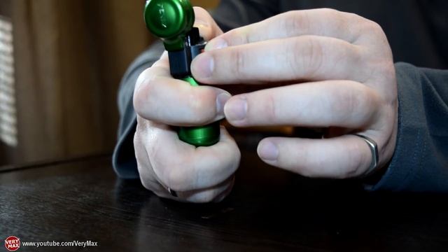 Горит ли Zippo на ветру? Миф или реальность смотреть онлайн