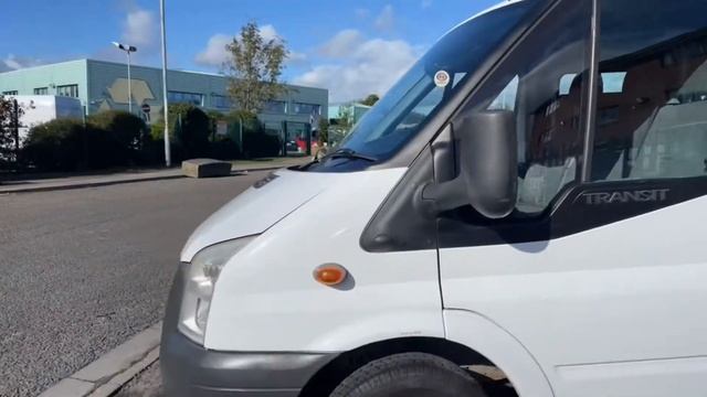 Ford Transit 2.4L Crew cab White 2011 смотреть онлайн