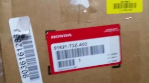 Honda Accord 9   2.0 Hybrid.Замена передних амортизаторов верхних опор амортизатора .