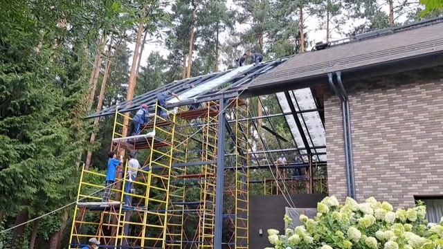 Прозрачная кровля, монтаж монолитного поликарбоната смотреть онлайн