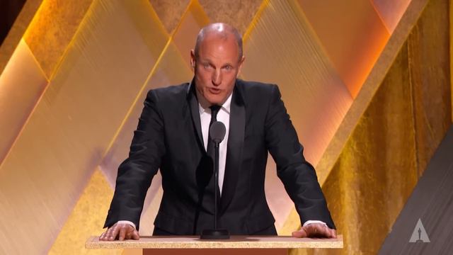 Woody Harrelson Honors Michael J. Fox | 13th Governors Awards смотреть онлайн