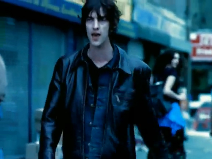 The Verve ♫ Bitter Sweet Symphony смотреть онлайн