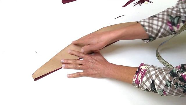 Tiara turbante com nó - Fácil - Passo a passo смотреть онлайн