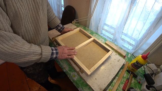 Изготовление 12 рамочного улья, СБОРКА заднего ЩИТА к улью из ДВП с ПЕНОПЛАСТОМ ВНУТРИ, 1 Часть. смотреть онлайн