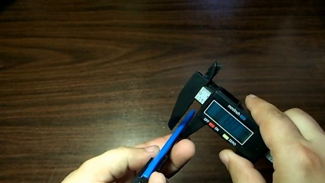Цифровой штангенциркуль с Алиэкспресс смотреть онлайн
