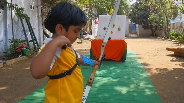 Dolly Shivani kid archer germany T.V show archery practice fruits&vegetables смотреть онлайн