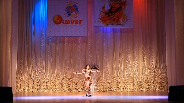 Осенний Вернисаж 20161112 172124 MVI 9835 (Belly dance) смотреть онлайн