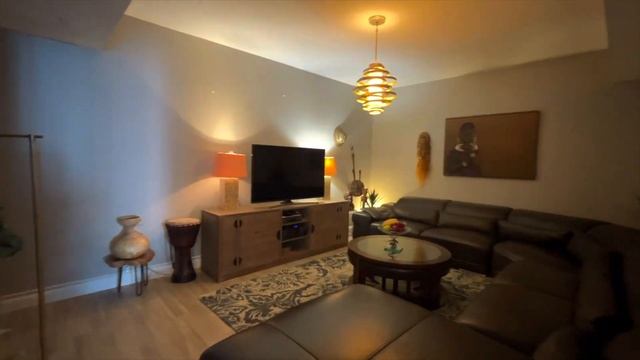 Beautiful Condo on the 24th floor! Marina Grande on the Halifax offers luxurious amenities. смотреть онлайн