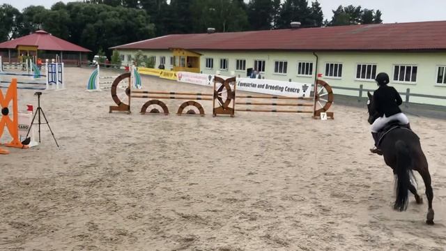 Vlog! Старты по конкуру. До финиша! смотреть онлайн