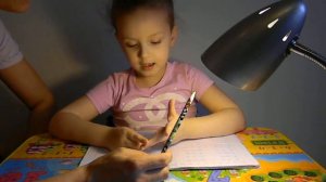 Настя решает примеры) Nastia decides examples )