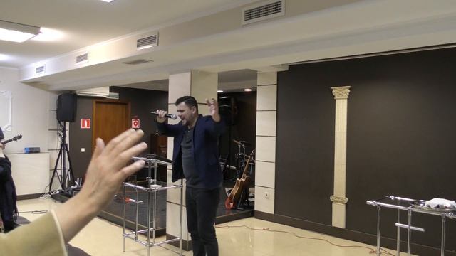 Молитва перед причастием 9.01.2021 смотреть онлайн