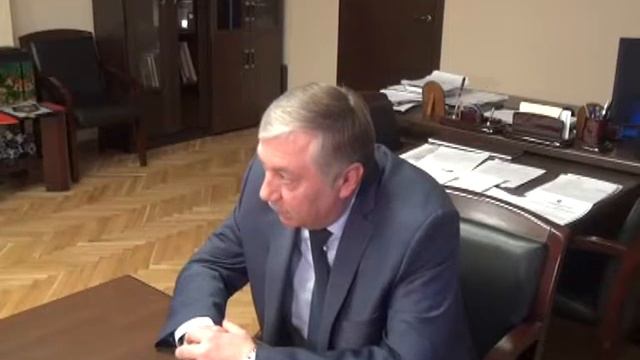 В Жуковском порвали автомобиль смотреть онлайн