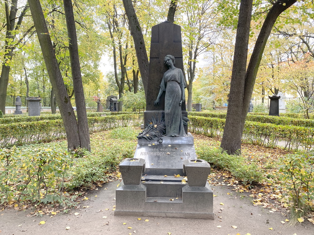 Прогулки по Некрополю. «Мастерская М.Л.Диллон» смотреть онлайн