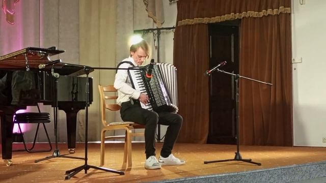 Вячеслав Семёнов "Болгарская сюита", исп. Анцух Фёдор (аккордеон) смотреть онлайн