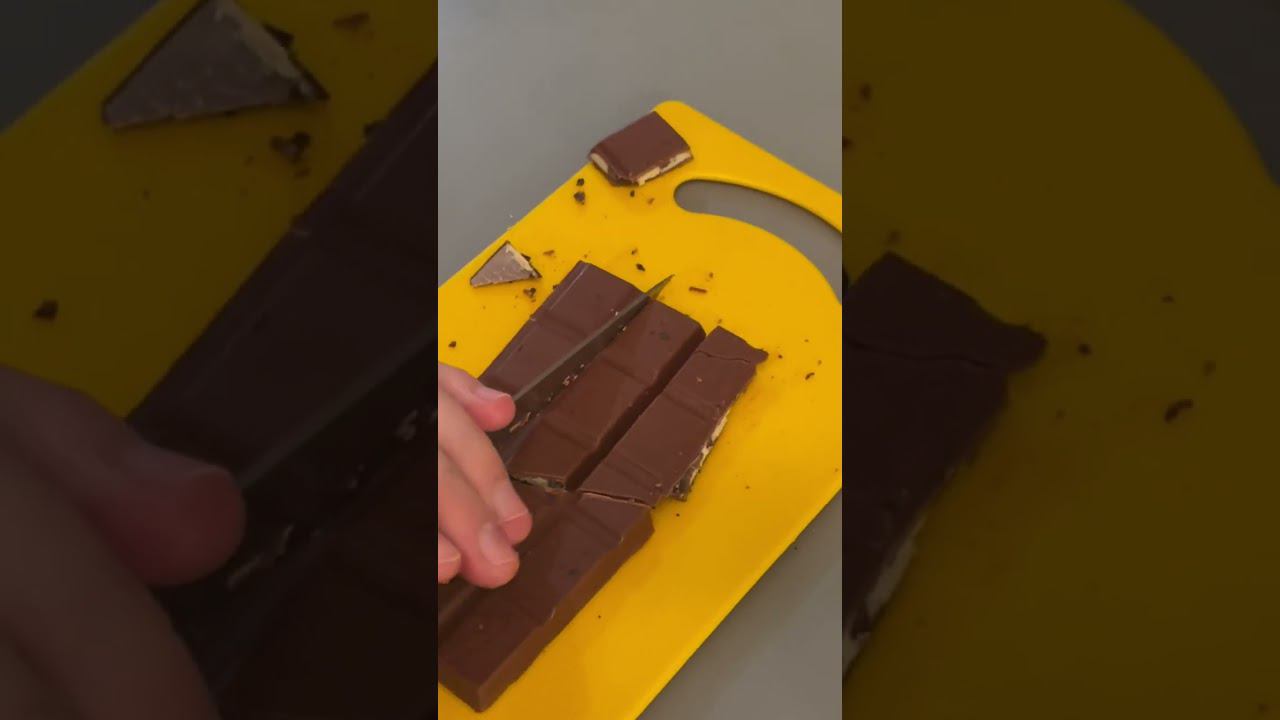 Стажёр проверяет бесконечный шоколад