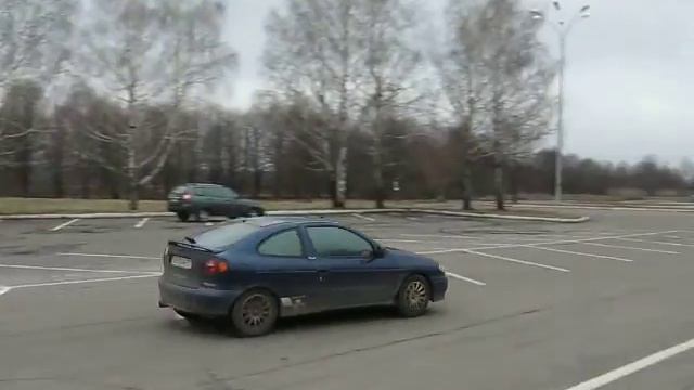 Renault Megane 2.0-16v F7R смотреть онлайн