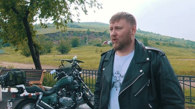 Байкеры защищают себя от злого духа с помощью колокольчиков смотреть онлайн