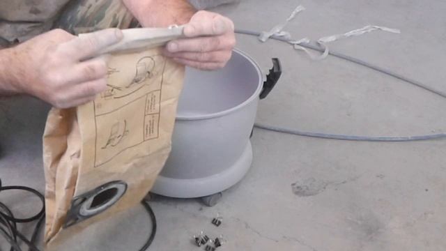 Пылесос Интерскол - из разового мешка делаем многоразовый смотреть онлайн