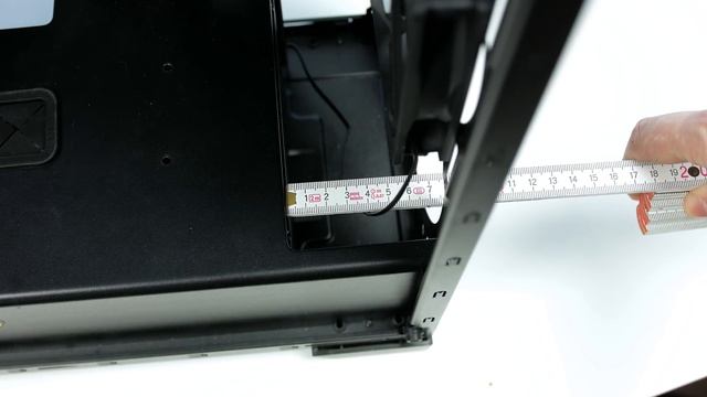 Bitfenix Saber RGB | Nach 8 Jahren das BESTE Gehäuse von BitFenix?! смотреть онлайн