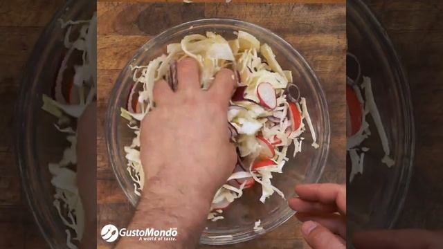 Fennel coleslaw recipe. Fennel, radish, red onion and cabbage coleslaw | Gustomondo смотреть онлайн