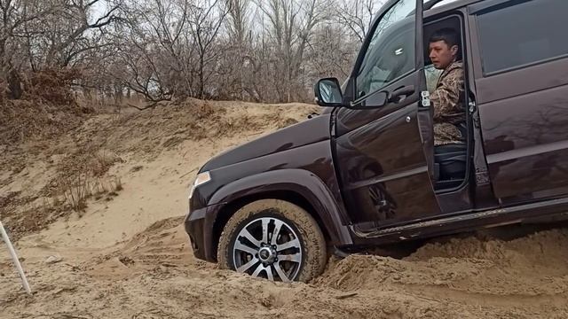 Джип- спринт 2021, остров КРХФ, Астрахань. смотреть онлайн