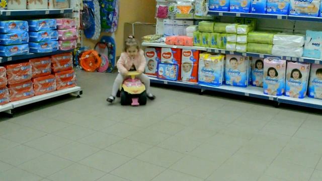 Что подарить ребенку в возрасте от 2 до 5 лет ? смотреть онлайн