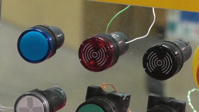 Реле времени УТ24 демонстрация работы смотреть онлайн