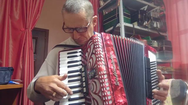 Аккордеон Weltmeister Caprice, 3/4 смотреть онлайн