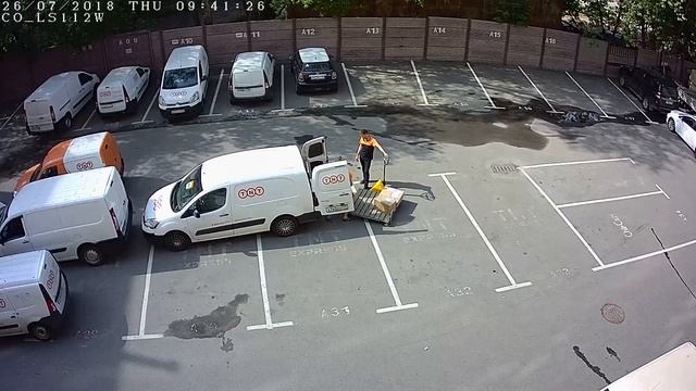 Уличная WiFi камера CO LS112W Улица день.mp4 смотреть онлайн