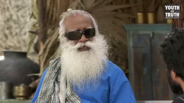 Vijay Deverakonda with Sadhguru - Chai and Conversation in a Tea Shop! [Full Talk] смотреть онлайн