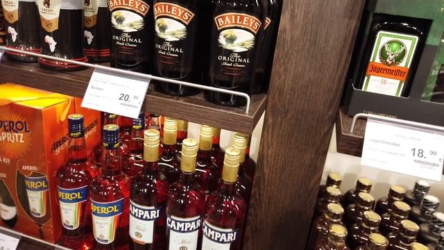Первый раз в аэропорту. Duty Free в Вильнюсе. Литва. #Самостоятельно_в_Европу 8 смотреть онлайн