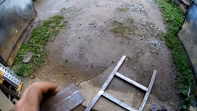 ВИГОТОВЛЯЄМО ПОЗДОВЖНІ ЛОНЖЕРОНИ ЗАДНЬОЇ ПІДЛОГИ / РЕМОНТ КУЗОВА УАЗ 469 / ТРАНСФОРМАЦІЯ УАЗа смотреть онлайн