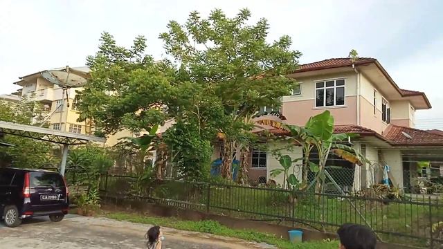 Drone E88 E99 // Drone E88 E99 Footage Jaryl Playing Drone Like Pro🤗🤗🤗🤗 смотреть онлайн