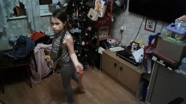 Упражнения с гимнастической скакалкой/Exercises with gymnastic rope смотреть онлайн