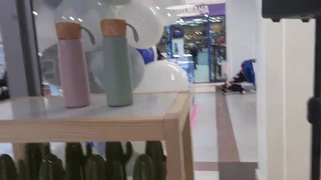 Ди-джей на открытии магазина Киев ТЦ Глобус, Moro смотреть онлайн