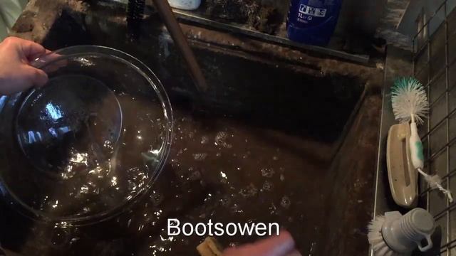 Dyson DC07 Cleaning Vortex Cyclone and Cannister смотреть онлайн