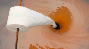 Эксперимент С отверстием для джакузи Против туалетной бумаги