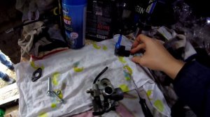 Скутер не держит холостые. Сорвана резьба в карбюраторе. Прихватывает поршень на обкатке. Honda DJ