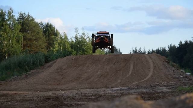 Багги FunCruiser Lite1600 прыжок ч.2 смотреть онлайн