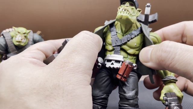 JoyToy WarHammer 40K Ork Kommandos Balrukk & Nob Nazbog смотреть онлайн