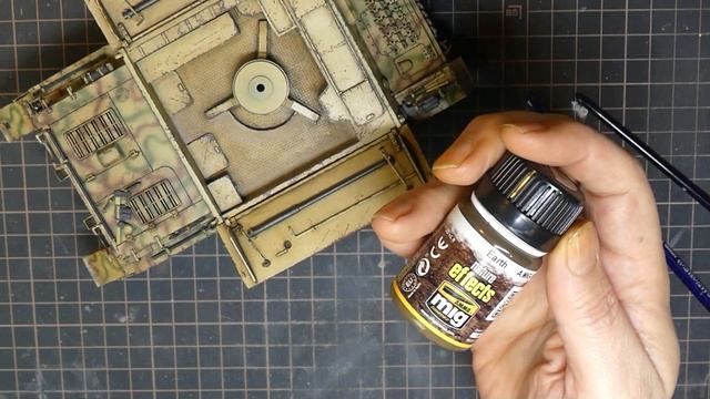 Let´s make Tamiya´s Möbelwagen combat ready with detail painting and weathering. смотреть онлайн