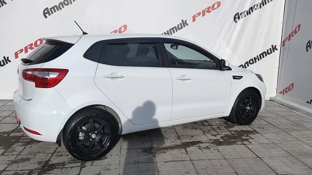 Обзор на Kia Rio Хетчбэк 5 дв 1.6 MT 123 л .с смотреть онлайн