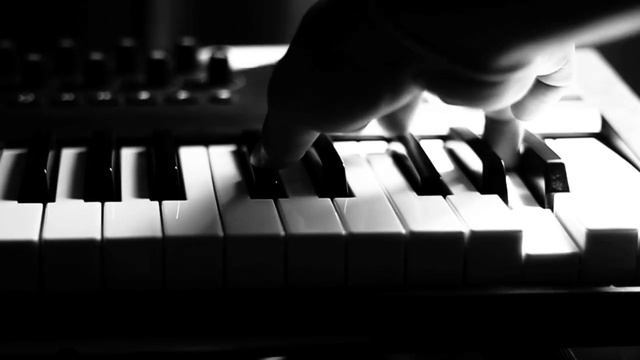 How To Play "Glory" by Ryan Leslie | @Enxo Tutorials смотреть онлайн