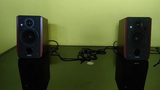 Review Suara Edifier R1700BT смотреть онлайн