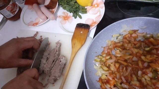 Солянка сборная мясная простой рецепт смотреть онлайн