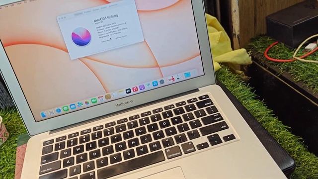 Apple Macbook Air (model 2017)   I5  8gb Ram 128gb SSD GOOD CONDITION RS: 22000. PH 8056161371,