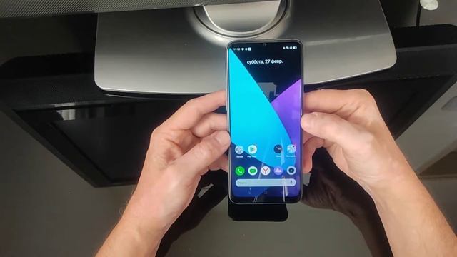 Распаковка и краткий обзор. Бюджетнй смартфон  Realme C3.